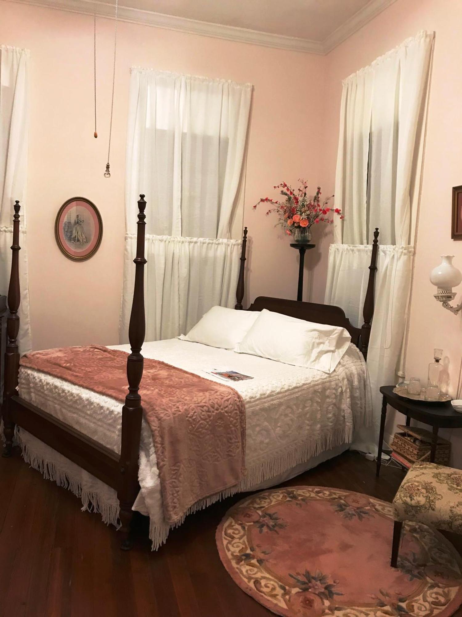 Riverboat Bed & Breakfast นัตเชซ ภายนอก รูปภาพ